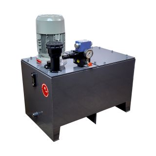 Zasilacz do zgarniacza trocin 4KW 16l/min z regulacją ciśnienia i zbiornikiem 140L